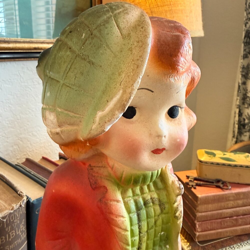1930s Large Chalkware Carnival Prize Young girl with hat statue - Picture 6 of 17